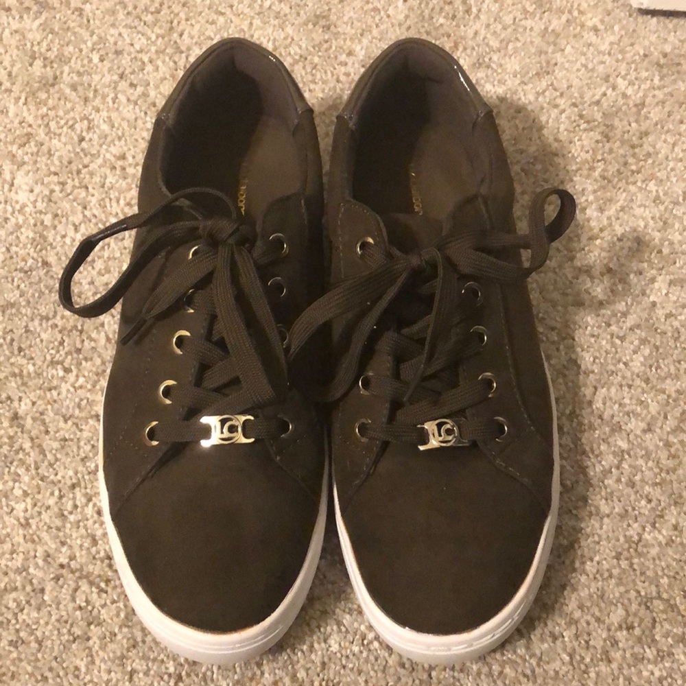 Liz Claiborne sneakers